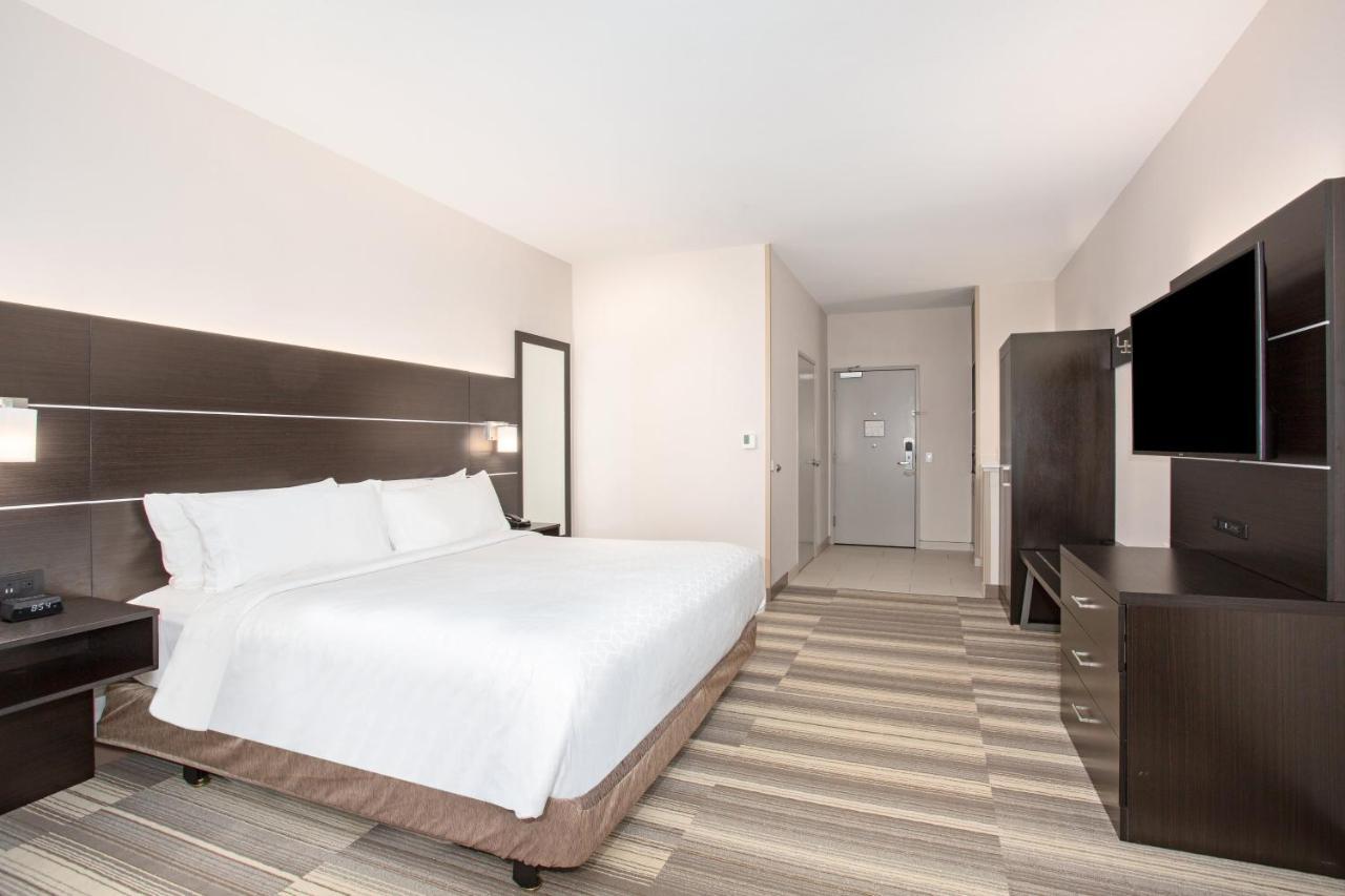 Holiday Inn Express & Suites Lincoln City, An Ihg Hotel Habitación foto
